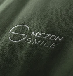 Logo_Mockup_Clothing_Textured_Embroidered